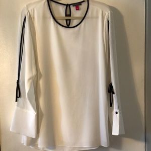 Vince Camuto blouse